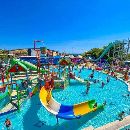 Daima Biz Hotel - Dolusu Aquapark Access Kemer Exterior foto