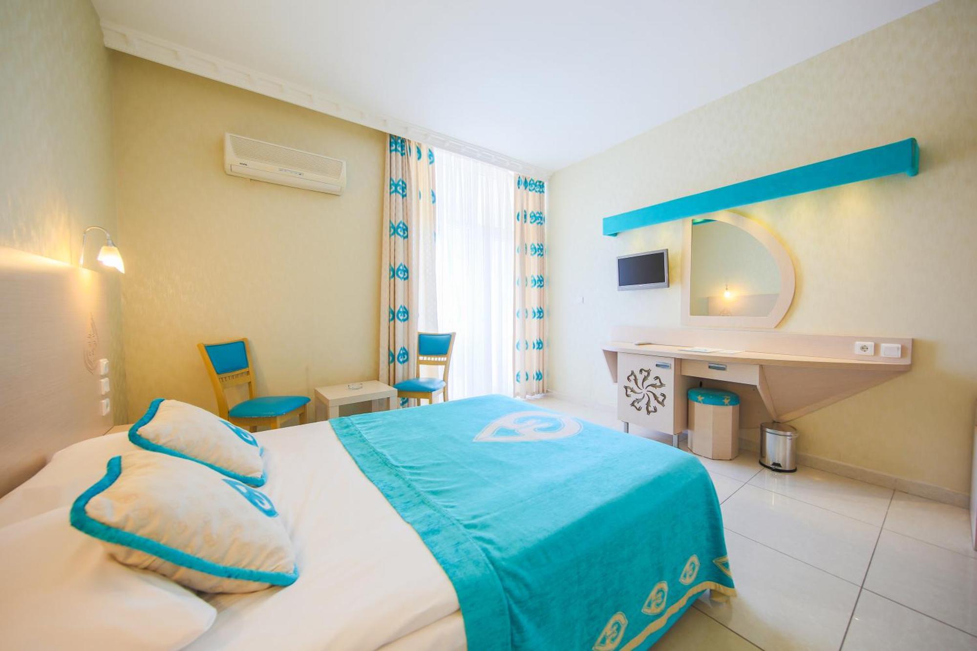 Daima Biz Hotel - Dolusu Aquapark Access Kemer Exterior foto